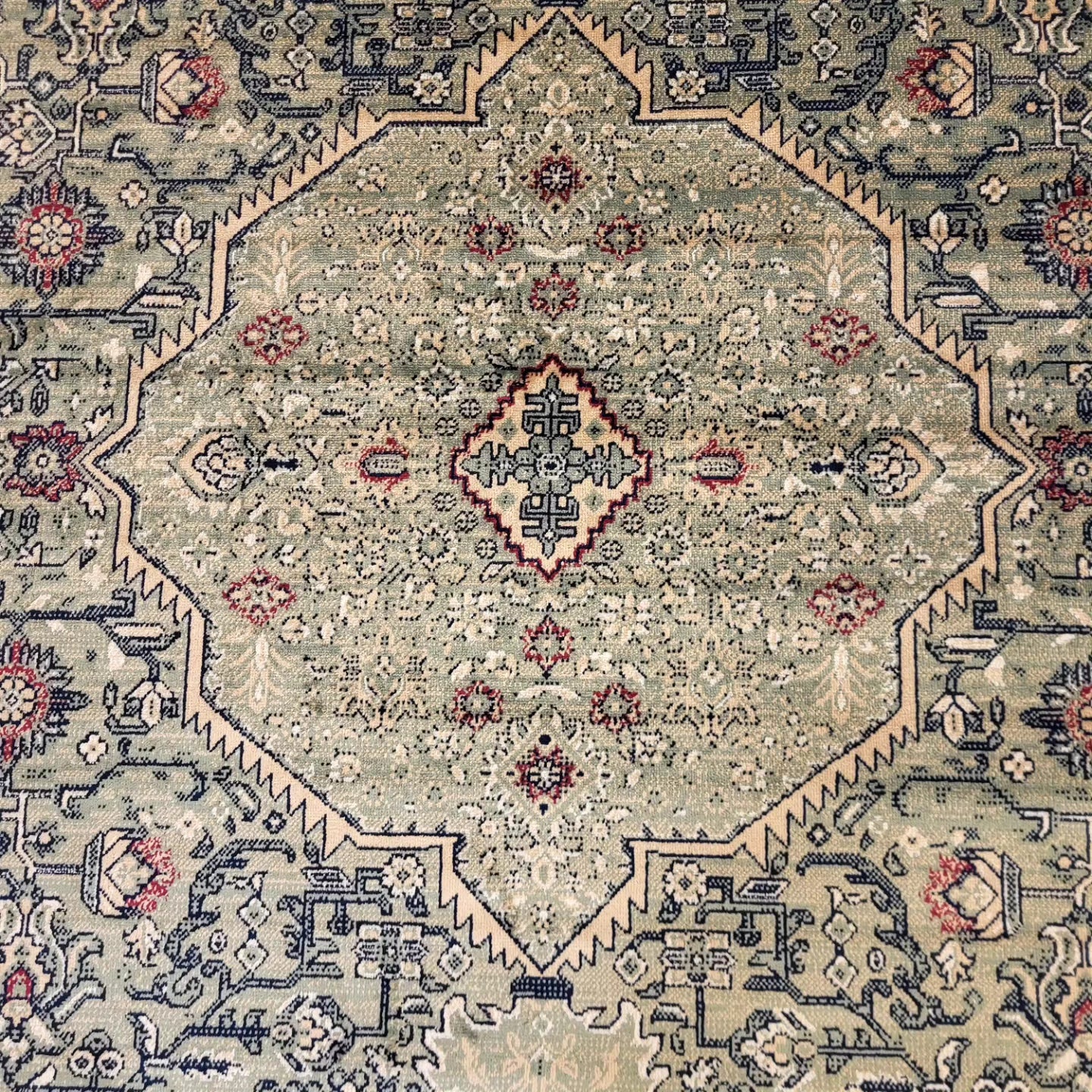 ISPHAHAN RUG